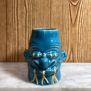 Rare Vintage 2005 Tiki Farm Shrunken Head House of Blues Blue Ceramic Tiki Mug